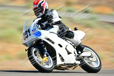 media/May-31-2025-Classic Track Day (Sat) [[da23ab3028]]/Group B/Session 1 (Turns 3 and 5)/